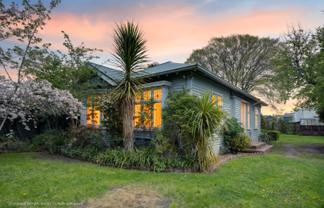 11 Woodville Street, Edgeware