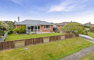 365 Brighton Road, Waldronville