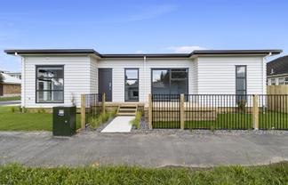 1/2 Searancke Place, Fairfield
