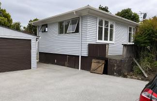 4 Olive Cr, Papatoetoe