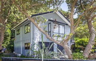 126A Breaker Bay Road, Breaker Bay