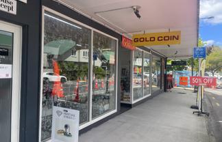 Key position for retail and office