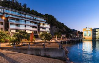 206/283 Wakefield Quay, Stepneyville