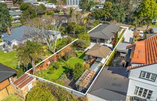 11 Williams Street, Avenues