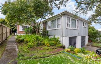 44 Felton Mathew Avenue, Saint Johns