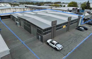 Sizeable Warehouse, Grunty Power