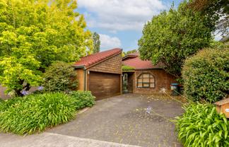 84 Melanesia Road, Saint Heliers