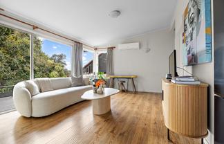 2/64 Exmouth Road, Northcote