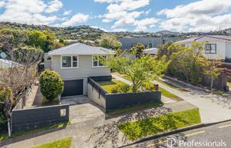 18 Barberry Grove, Maungaraki
