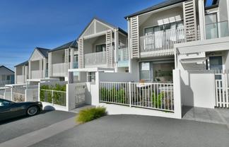 8 Sapling Way, Millwater