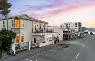33 Wellington Street, Picton