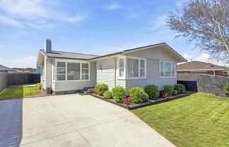 66 Devon Road, Springvale