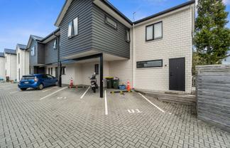 Unit 1/3 Snead Place, Hamilton East