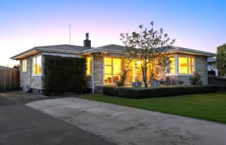 14 Hitchings Ave, Onekawa