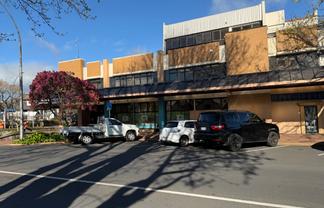 Ground Floor Office Space with Car Parks
