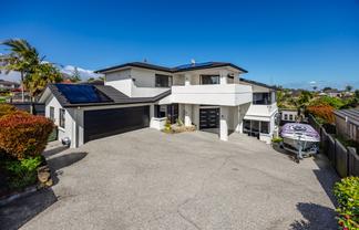 27 Byblos Place, The Gardens