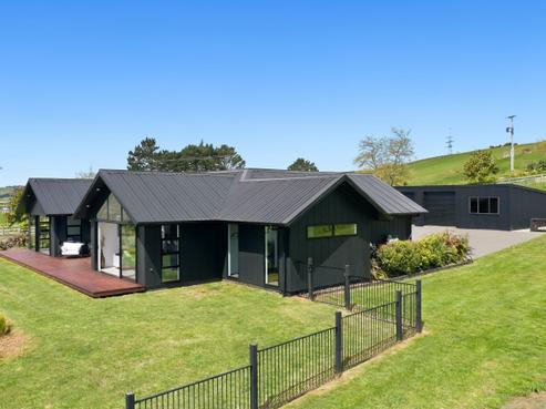 80 Clearview Road, Lepperton