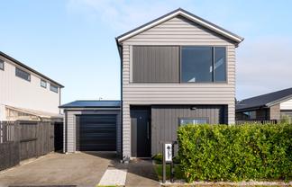 15 Trewern Avenue, Chartwell