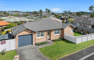 11 Francis Skinner Place, Orewa