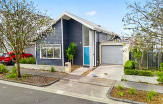 8 Poaka Road, Hobsonville
