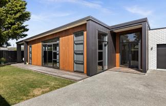 313A Karaitiana Street, Frimley