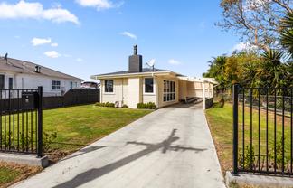 11 Collins Street, Te Hapara
