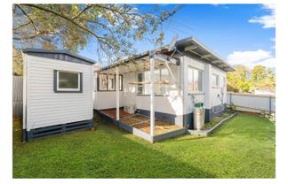 4/304 Great North Road, Henderson