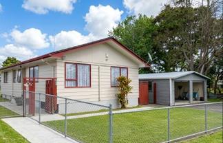 51 Flat Bush Road, Clover Park