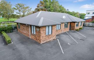 6/240 Old Farm Road, Hillcrest