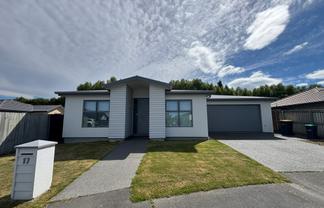 17 Davaar Crescent, Broomfield