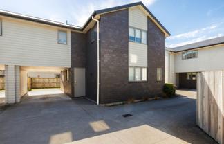 2/30 Beatty Street, Melville