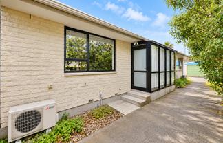 3/738 Ferry Road , Woolston
