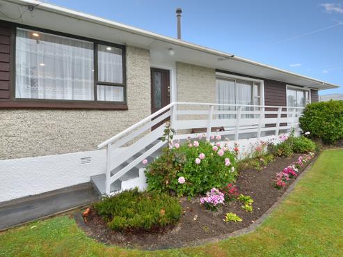 303 Brockville Road, Brockville