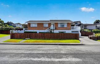 92 Rosario Crescent, Red Beach