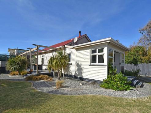 466A Marine Parade, South New Brighton