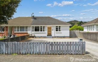 214 Cambridge Terrace, Naenae