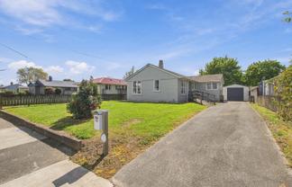 102 Heath Street, Saint Andrews
