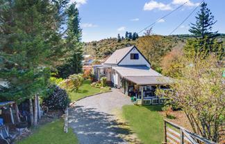 12 and 14 Poro Street, Raurimu