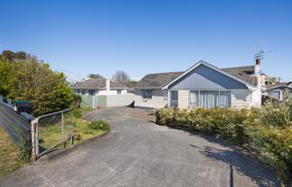 20 Avenue Road, Foxton