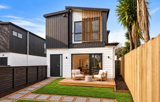 8A Tahinga Street, Northcote