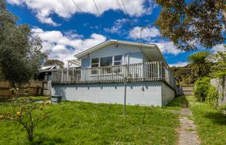 1 Crescent Road East, Ostend