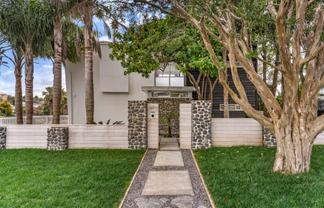 Auckland - Address withheld