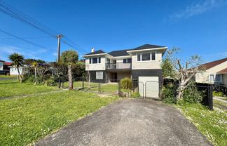 108 Eversleigh Road, Belmont