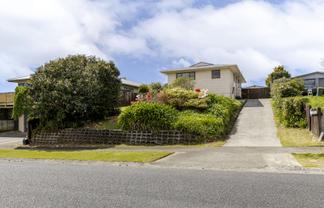 8 Silby Street, Waitara