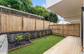 16B Moana Avenue, One Tree Hill