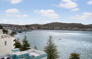 10D/274 Oriental Parade, Oriental Bay