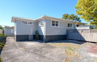 60 Fairdene Ave, Henderson