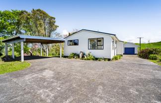 1609 East Road, Douglas