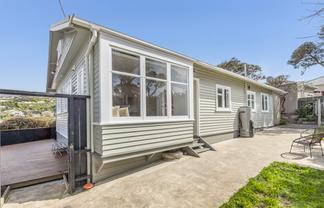 209A Clyde Street, Island Bay