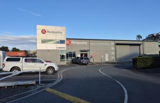 Trade-Ready Showroom, Warehouse & Offices